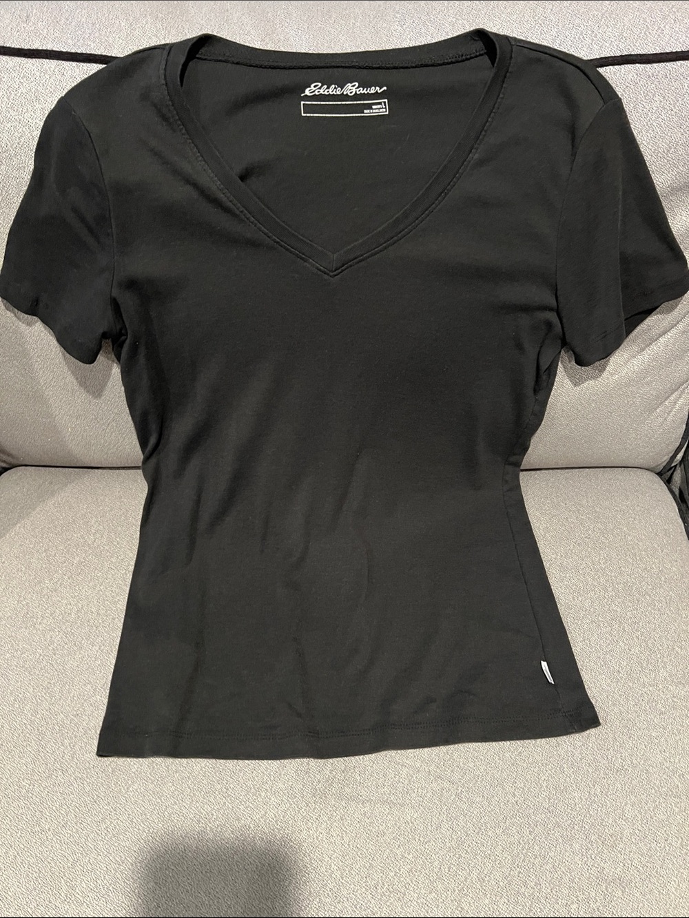 Eddie Bauer Women's Black V-Neck Short Sleeve Tee Women’s Large